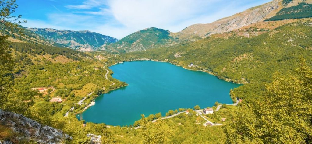 Lago di Scanno borghi abruzzo medievale